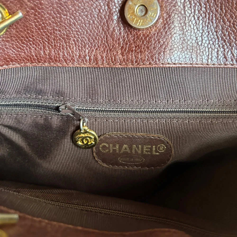 Vintage Chanel Chain Handle Caviar Brown Logo Bag Tote - Picture 12 of 16